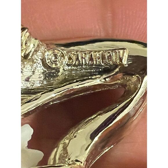 VTG Daisy Brooch signed Sarah Coventry - Picture 3 of 3